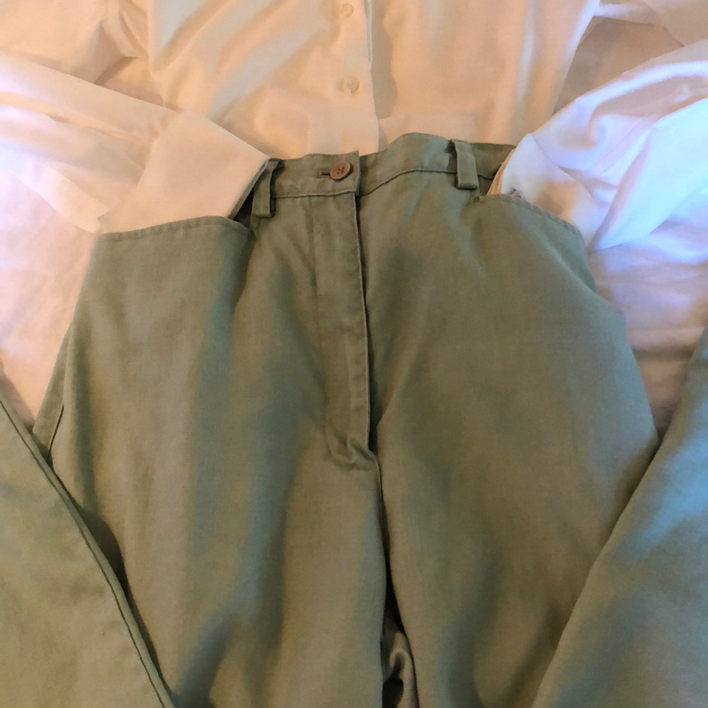 Linen slacks - Picture 5 of 7